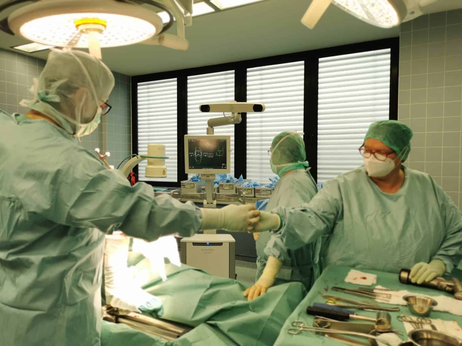 Operationstechnische Assistentin/Operationstechnischer Assistent
